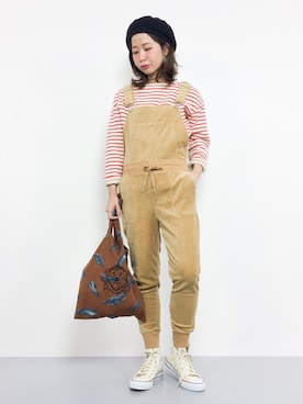 「アイテム（つなぎ/オールインワン、ベージュ系）」を使った、naoさん（レディース・163cm）の冬コーディネート