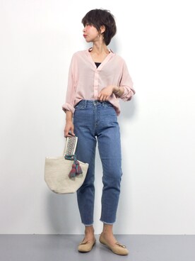 「Mila Owen（ミラオーウェン）のカットオフストレートデニム（デニムパンツ）」を使った、naoさん（レディース・163cm）の春コーディネート