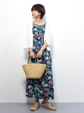 「coca（coca）（コカ）のフラワープリントノースリーブワンピース（ワンピース）」を使った、naoさん（レディース・163cm）の春コーディネート
