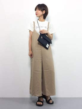 「アイテム（つなぎ/オールインワン、ベージュ系）」を使った、naoさん（レディース・163cm）の夏コーディネート