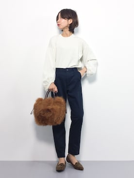 「袖ボリューム」｜「アイテム（チノパンツ）」を使った、naoさん（レディース・163cm）の秋コーディネート