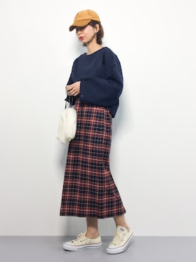 「Aラインスカート」｜「アイテム（ハンドバッグ）」を使った、naoさん（レディース・163cm）の秋コーディネート