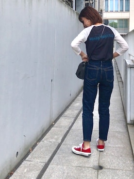 「ZOZO（ゾゾ）のスリムテーパードデニムパンツ［WOMEN］（デニムパンツ）」を使った、naoさん（レディース・163cm）の春コーディネート