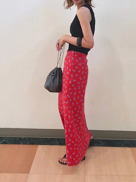 「花柄」｜「アイテム（ビーチサンダル）」を使った、naoさん（レディース・163cm）の夏コーディネート
