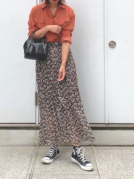 「OZOC（オゾック）のアイテム（ハンドバッグ）」を使った、naoさん（レディース・163cm）の秋コーディネート