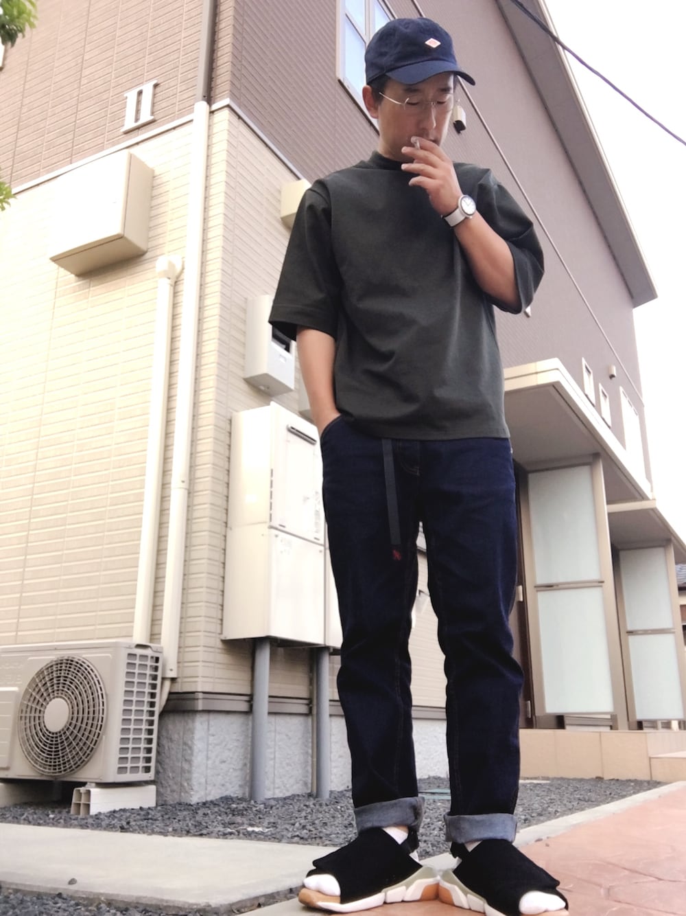 「お洒落さんとつながりたい、オトナカジュアル、ラフ、GRAMICCI、ORPHIC、Danton、TROVE」｜「TROVEのTROVE 2018AW / VALO HIGH NECK（Tシャツ/カットソー、グリーン系）」を使った、ゆうすけさん（メンズ・176cm）の夏コーディネートの1枚目の写真