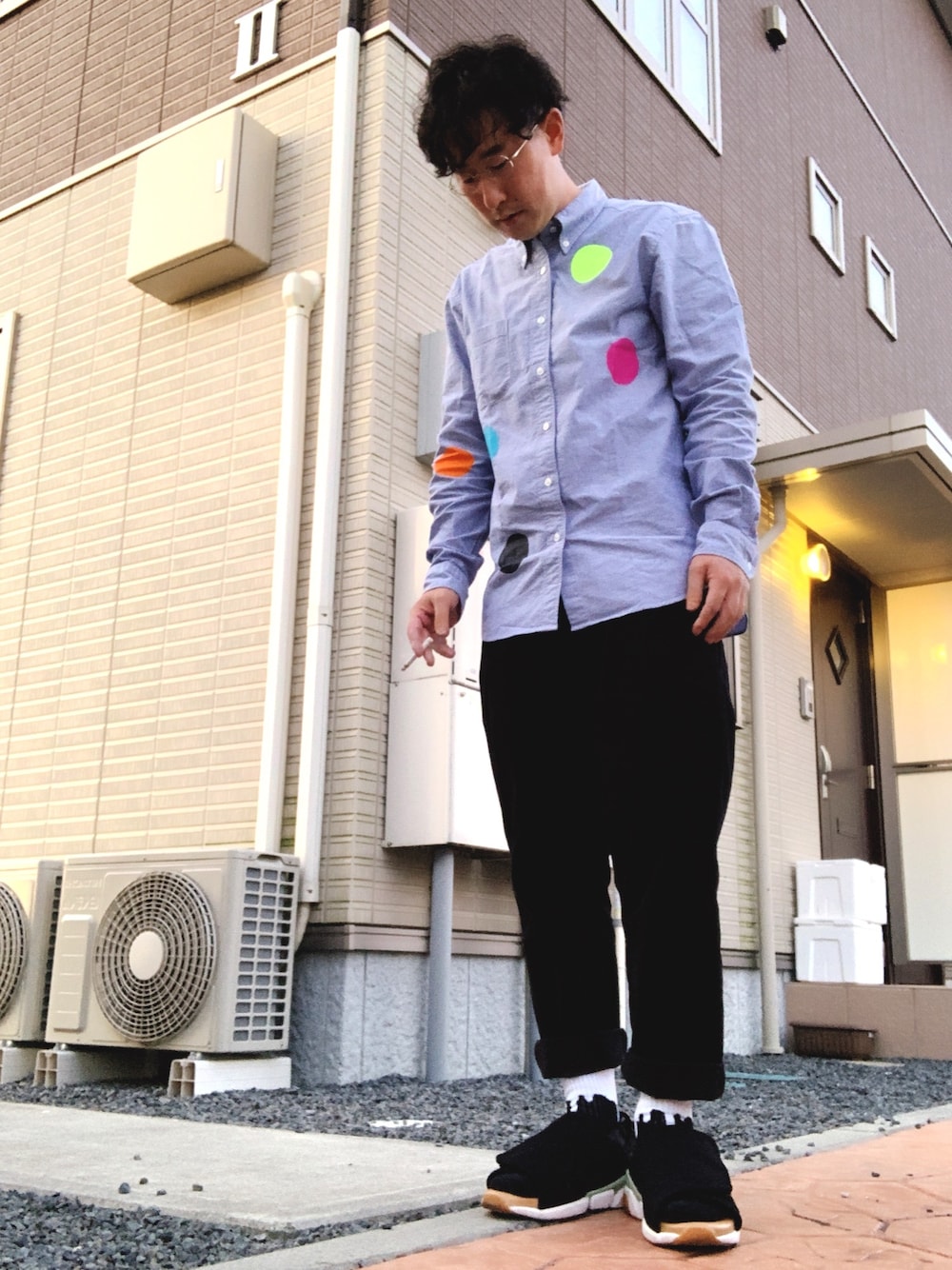 「おしゃれさんと繋がりたい、SOPHNET.、大人カジュアル、TROVE、ORPHIC」｜「ORPHICのORPHIC オルフィック ベルクロスニーカーサンダル（サンダル、ブラック系）」を使った、ゆうすけさん（メンズ・176cm）の秋コーディネートの1枚目の写真