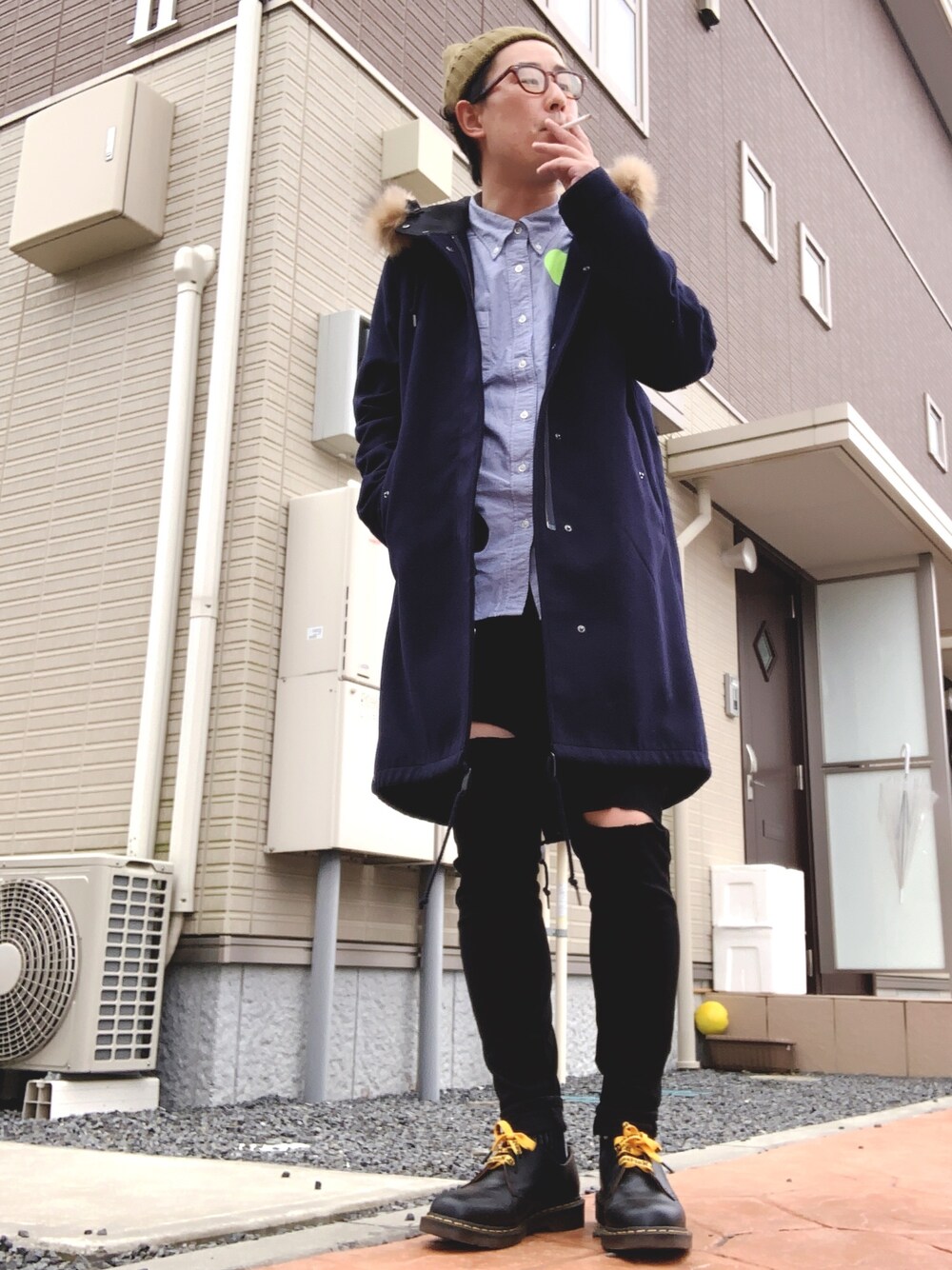 「大人カジュアル、おしゃれさんと繋がりたい、Dr.Martens、SOPHNET.、UNIQLO、nano・universe、WEGO、スキニー、オックスフォードシャツ」｜「NANO universeの【WEB限定】∴スムースメルトンモッズコート（モッズコート、ブルー系）」を使った、ゆうすけさん（メンズ・176cm）の冬コーディネートの1枚目の写真