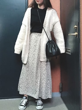 「TODAYFUL（トゥデイフル）のハンドニットカーディガン（カーディガン/ボレロ）」を使った、tokoさん（レディース・161cm）の秋コーディネート