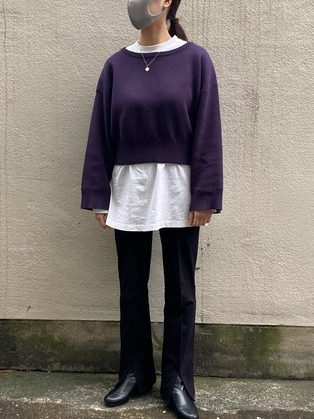 「秋冬コーデ、ニットコーデ、今日のコーデ」｜「mysticのワイドスリーブショートニット（ニット/セーター、パープル系）」を使った、フウカさん（レディース・164cm）の秋コーディネートの1枚目の写真