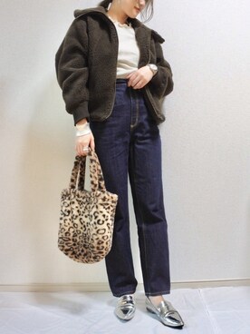 「フリルネック」｜「アイテム（その他アウター）」を使った、 𝕐𝕌𝕂𝕚さん（レディース・160cm）の秋コーディネート