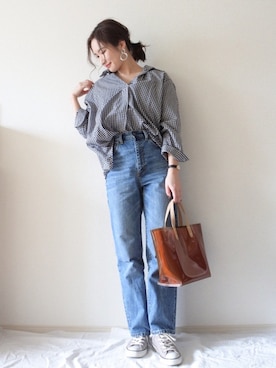 「ハイウエストストレートジーンズ」｜ 𝕐𝕌𝕂𝕚さん（レディース・160cm）の春コーディネート