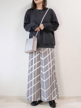 「Radiate（ラディエイト）のアイテム（パンツ）」を使った、 𝕐𝕌𝕂𝕚さん（レディース・160cm）の冬コーディネート