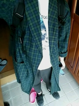 「ロング丈」｜「アイテム（その他アウター）」を使った、ずんやさん（メンズ・159cm）の秋コーディネート