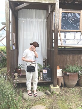 「GUコーデ」｜「アイテム（デジタル腕時計）」を使った、solllluさん（レディース・164cm）の春コーディネート