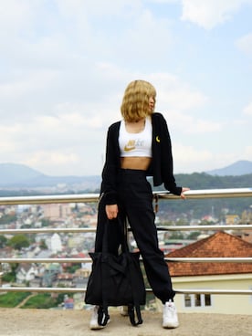 「アイテム（ジャージ）」を使った、Chenさん（レディース・167cm・20代）の冬コーディネート