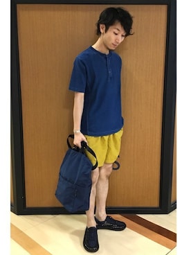 「アイテム（サンダル、ブルー系）」を使った、中瀬さん（メンズ・166cm）の夏コーディネート