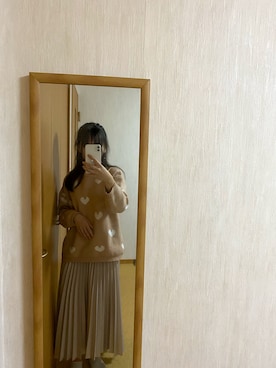 「光沢スカート」｜ももかさん（レディース・158cm）の秋コーディネート