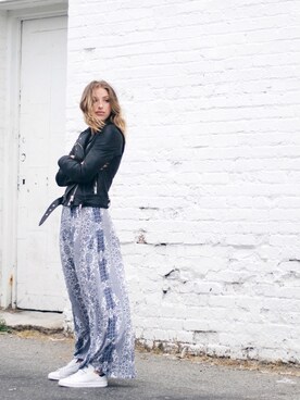 Jill Lanskyさんのコーディネート