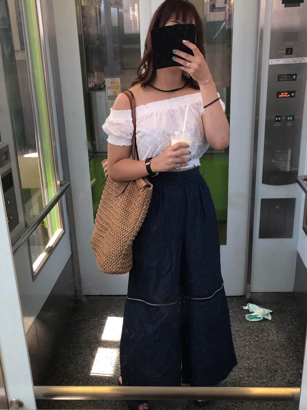 「H&Mのアイテム（バッグ、ベージュ系）」を使った、気まぐれちゃんさん（レディース・160cm）の夏コーディネートの1枚目の写真