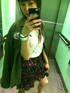 「Australia」｜「アイテム（ジャケット/アウター）」を使った、マユさん（レディース・159cm）の秋コーディネート