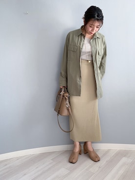 「WHITE LINE（ホワイトライン）のアイテム」を使った、じんさん（レディース・154cm）の春コーディネート