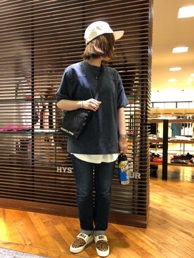 「HYSTERIC GLAMOUR（ヒステリックグラマー）のアイテム（食器/キッチン）」を使った、sakataさん（レディース・159cm）の冬コーディネート