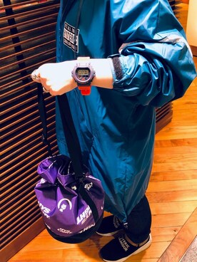 「コラボレーション」｜「アイテム（ナイロンジャケット）」を使った、sakataさん（レディース・159cm）の春コーディネート