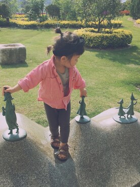 「usedのアイテム（シャツ/ブラウス、レッド系）」を使った、ａｎｋｏ*さん（キッズ・80cm）の春コーディネート