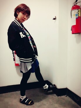 「AAPE BY A BATHING APE（エーエイプバイアベイシングエイプ）のアイテム（スタジャン）」を使った、Kiwiさん（レディース・159cm）の冬コーディネート