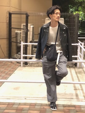 「SHAKA」｜「アイテム（ライダースジャケット）」を使った、itouさん（メンズ・178cm）の春コーディネート