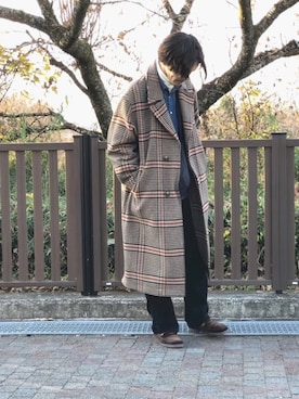 「デニムシャツ」｜「アイテム（ステンカラーコート）」を使った、itouさん（メンズ・178cm）の秋コーディネート