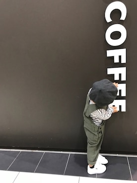 「カーキパンツ」｜aさん（キッズ・90cm）の秋コーディネート