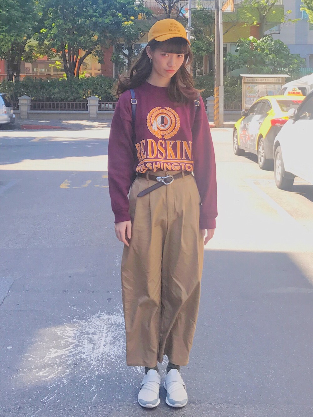 「古着、GU、adidas」｜「GUのアイテム（パンツ、ベージュ系）」を使った、。さん（レディース・175cm）の春コーディネートの1枚目の写真
