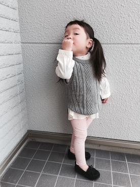 「babygap」｜「アイテム（モカシン/デッキシューズ）」を使った、R i iさん（キッズ・80cm）の春コーディネート