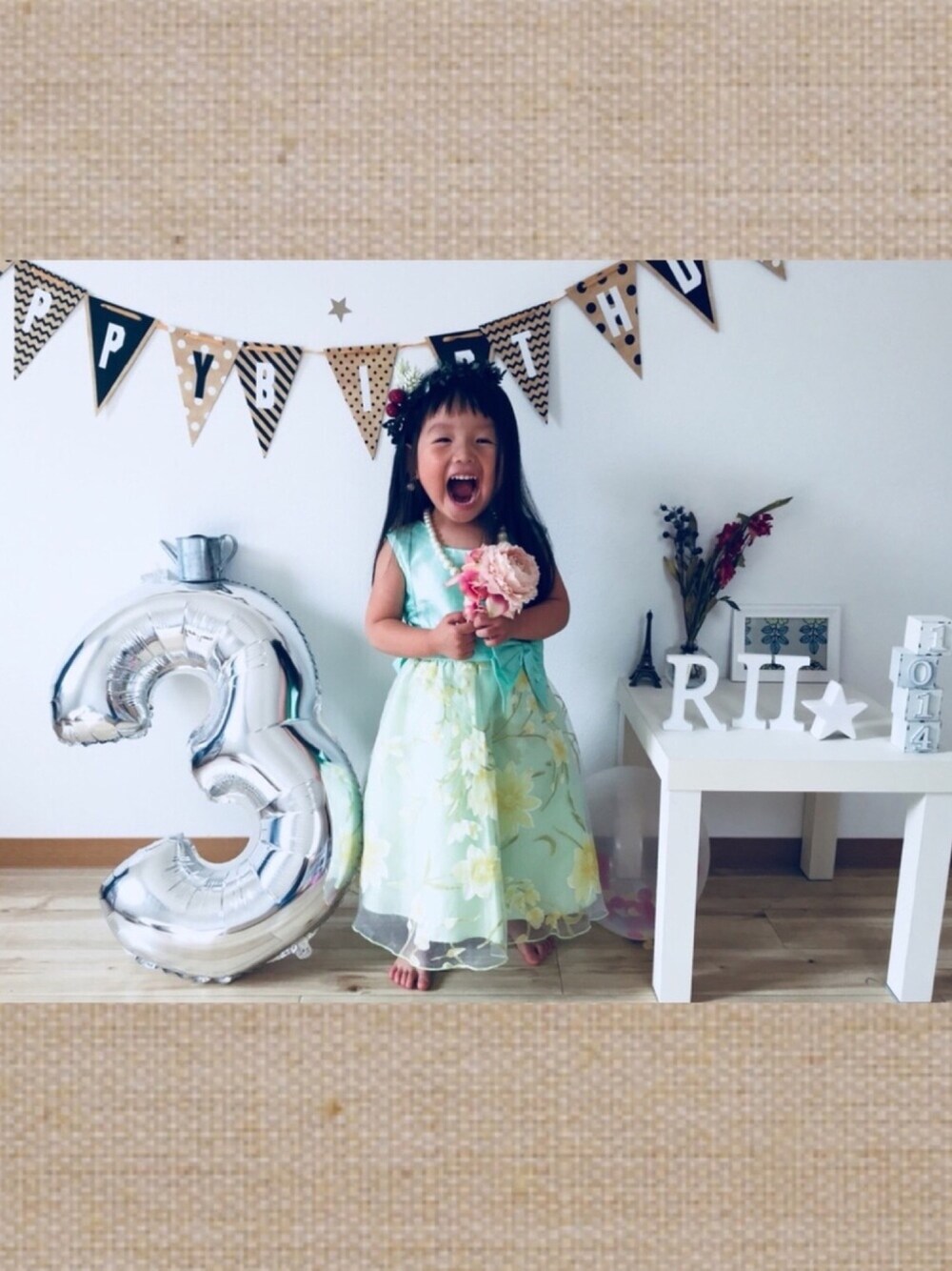 その他のラッピングキット、その他のラッピングキット、その他のその他を着用したキッズの秋コーディネートの1枚目の写真