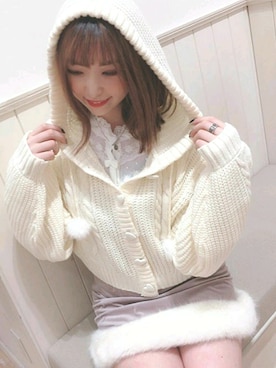 「アイテム（パーカー、ホワイト系）」を使った、Secret Honeyスタッフさん（レディース・166cm）の秋コーディネート