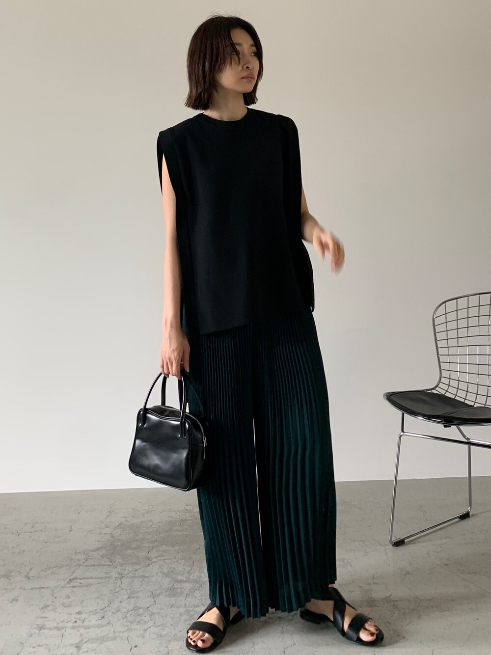 トップス RIM.ARK Back long square knit tops RIM.ARK(リムアーク)の「Back long square knit tops」 - PARTE