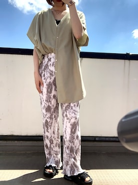 「アイテム（スラックス、その他）」を使った、akariさん（レディース・158cm）の春コーディネート