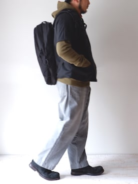 「MIS（エムアイエス）のアイテム（バッグ）」を使った、yoheiさん（メンズ・175cm）の秋コーディネート