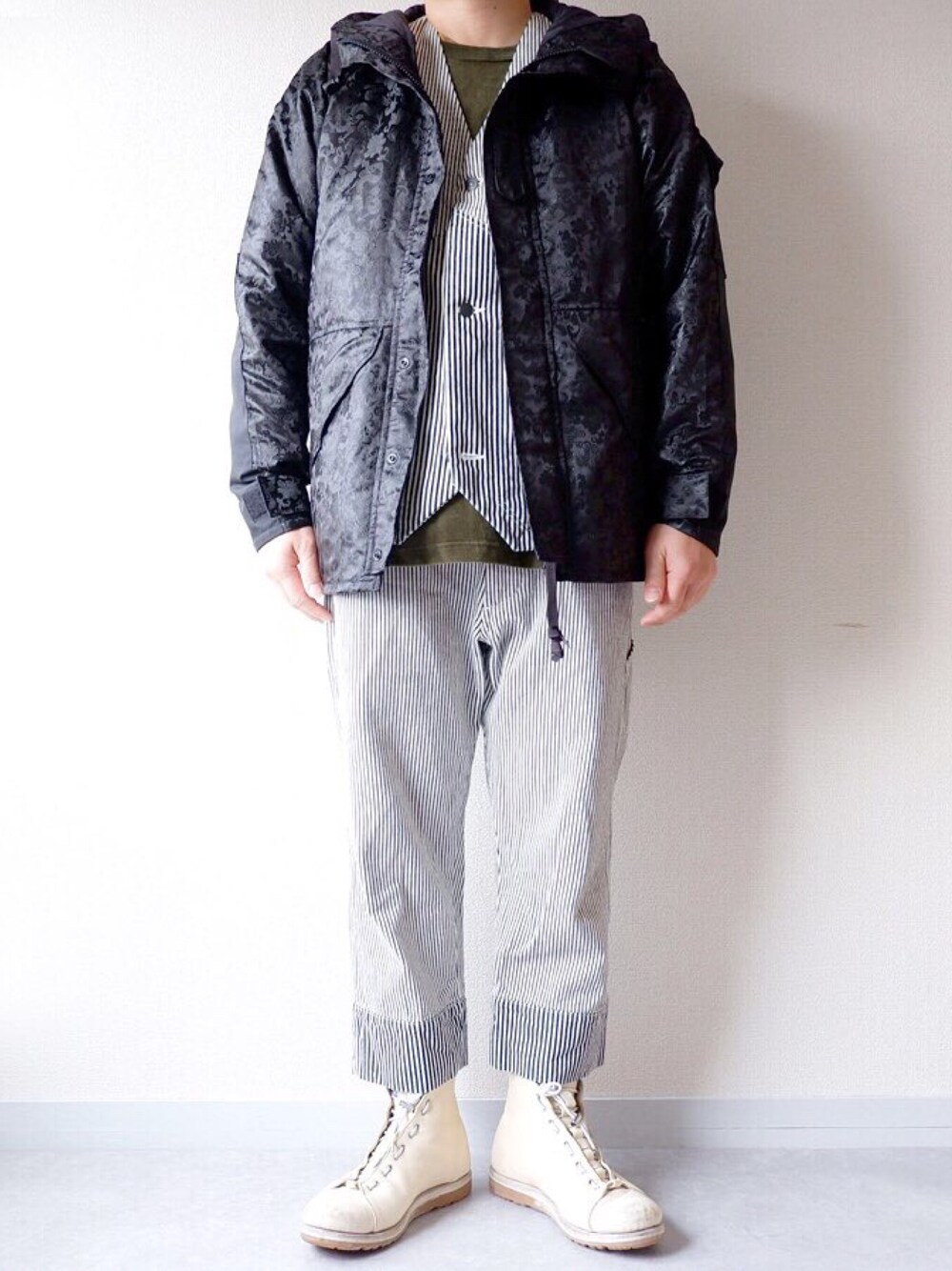 「やっぱりストリートが好き、カジュアル、セットアップ、マウンテンパーカー、ブルーナボイン、今日のコーデ、今日の服」｜「BRUNABOINNEのアイテム（マウンテンパーカー、ブラック系）」を使った、yoheiさん（メンズ・175cm）の秋コーディネートの1枚目の写真
