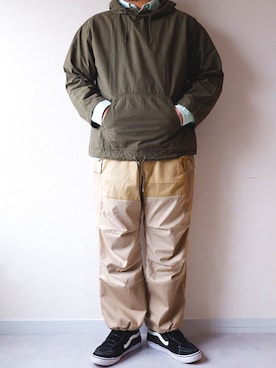 「AlexanderLeeChang（アレキサンダーリーチャン）のアイテム（スニーカー）」を使った、yoheiさん（メンズ・175cm）の冬コーディネート