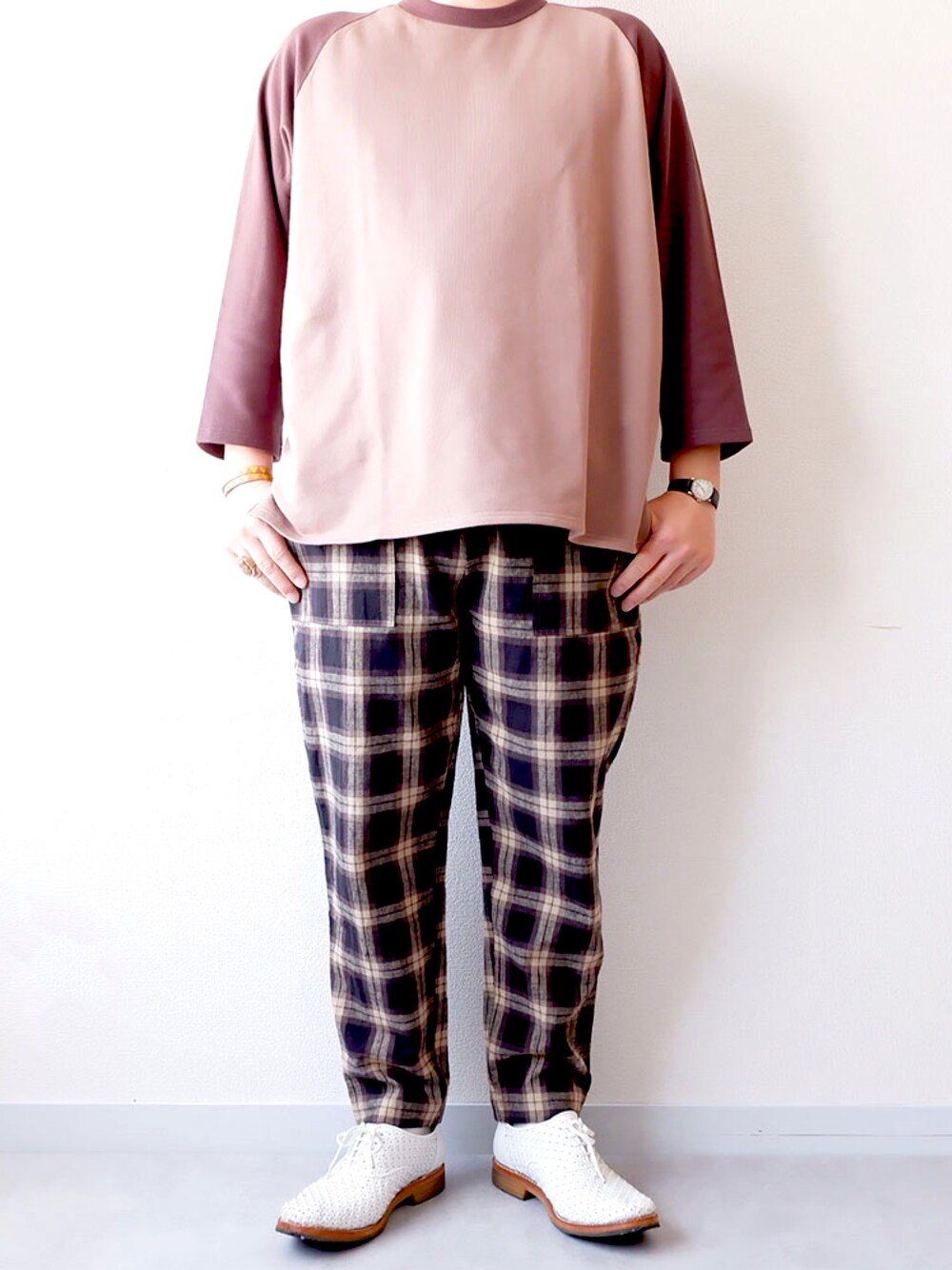 「今日のコーデ、今日の服、チェックパンツ、weac.、 Nasngwam」｜「Nasngwamのアイテム（Tシャツ/カットソー、ブラウン系）」を使った、yoheiさん（メンズ・175cm）の夏コーディネートの1枚目の写真