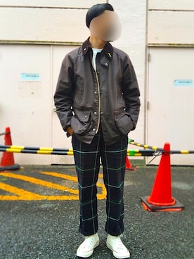 「Barbour（バブアー）のBEDALE WAXED COTTON（ブルゾン、ブラウン系）」を使った、身につけてなんぼさん（メンズ・170cm）の春コーディネート