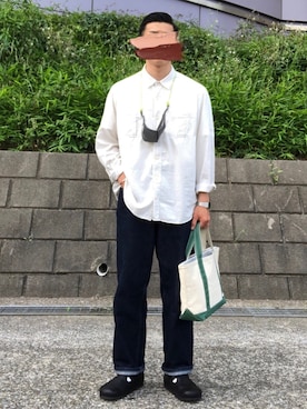 「古着のアイテム（シャツ/ブラウス、ベージュ系）」を使った、身につけてなんぼさん（メンズ・170cm）の夏コーディネート