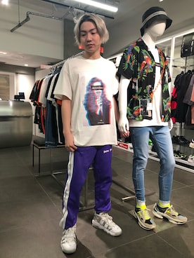「L.H.P（エルエイチピー）のアイテム（Tシャツ/カットソー）」を使った、ハヤカワカイさん（メンズ・175cm）の夏コーディネート