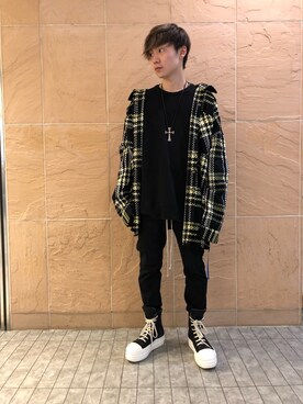 「DANKE SCHON（ダンケシェーン）のアイテム（トップス）」を使った、ハヤカワカイさん（メンズ・173cm）の秋コーディネート