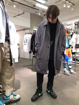 「WHITELAND（ホワイトランド）のWHITELAND/ホワイトランド/Stitch coat/ステッチコート（ステンカラーコート）」を使った、ハヤカワカイさん（メンズ・173cm）の冬コーディネート
