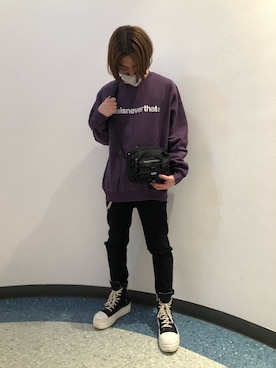 「thisisneverthat（ディスイズネバーザット）のアイテム（ショルダーバッグ）」を使った、ハヤカワカイさん（メンズ・173cm）の秋コーディネート
