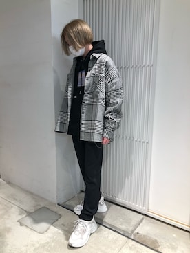 「soe（ソーイ）のアイテム」を使った、ハヤカワカイさん（メンズ・173cm）の秋コーディネート